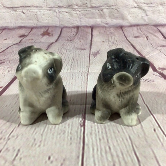 Vintage Other - Vintage Ceramic Hand Painted Black and White Pig Salt and Pepper Shakers